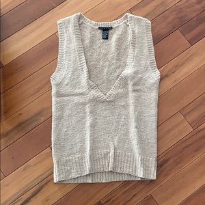 Theory deep v vest